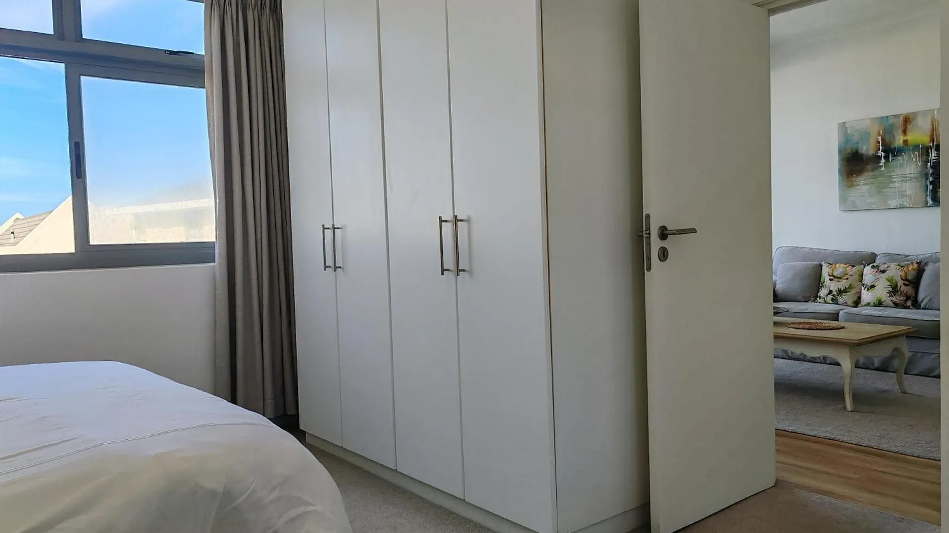 Courtside Views Empire Apartment Muizenberg 0*,  South Africa