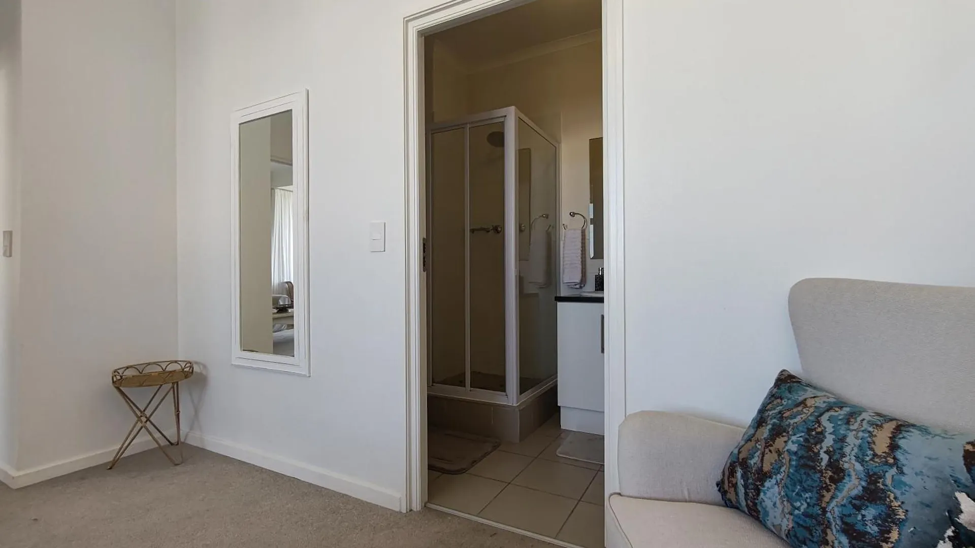 Courtside Views Empire Apartment Muizenberg