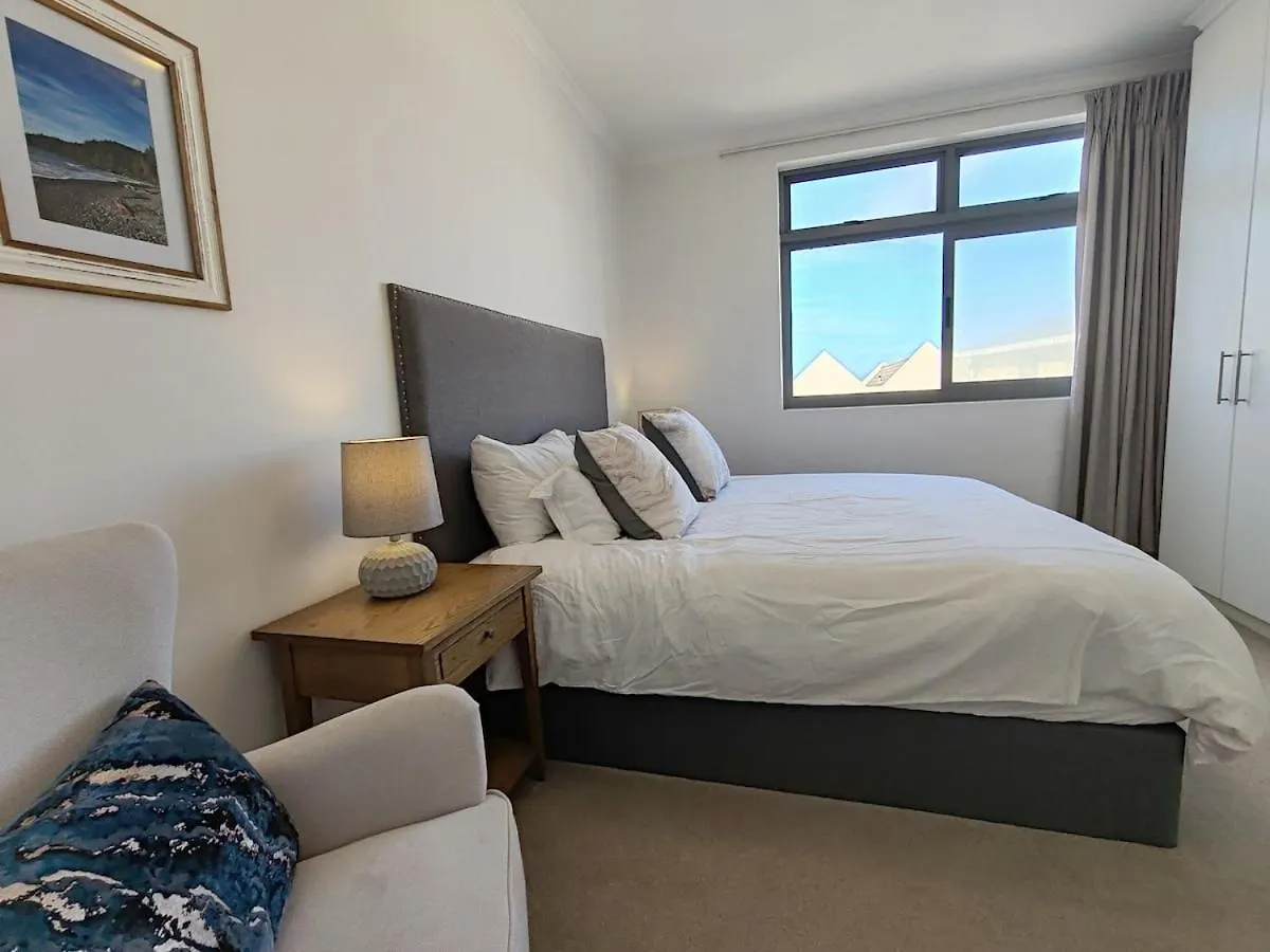 Courtside Views Empire Apartment Muizenberg South Africa